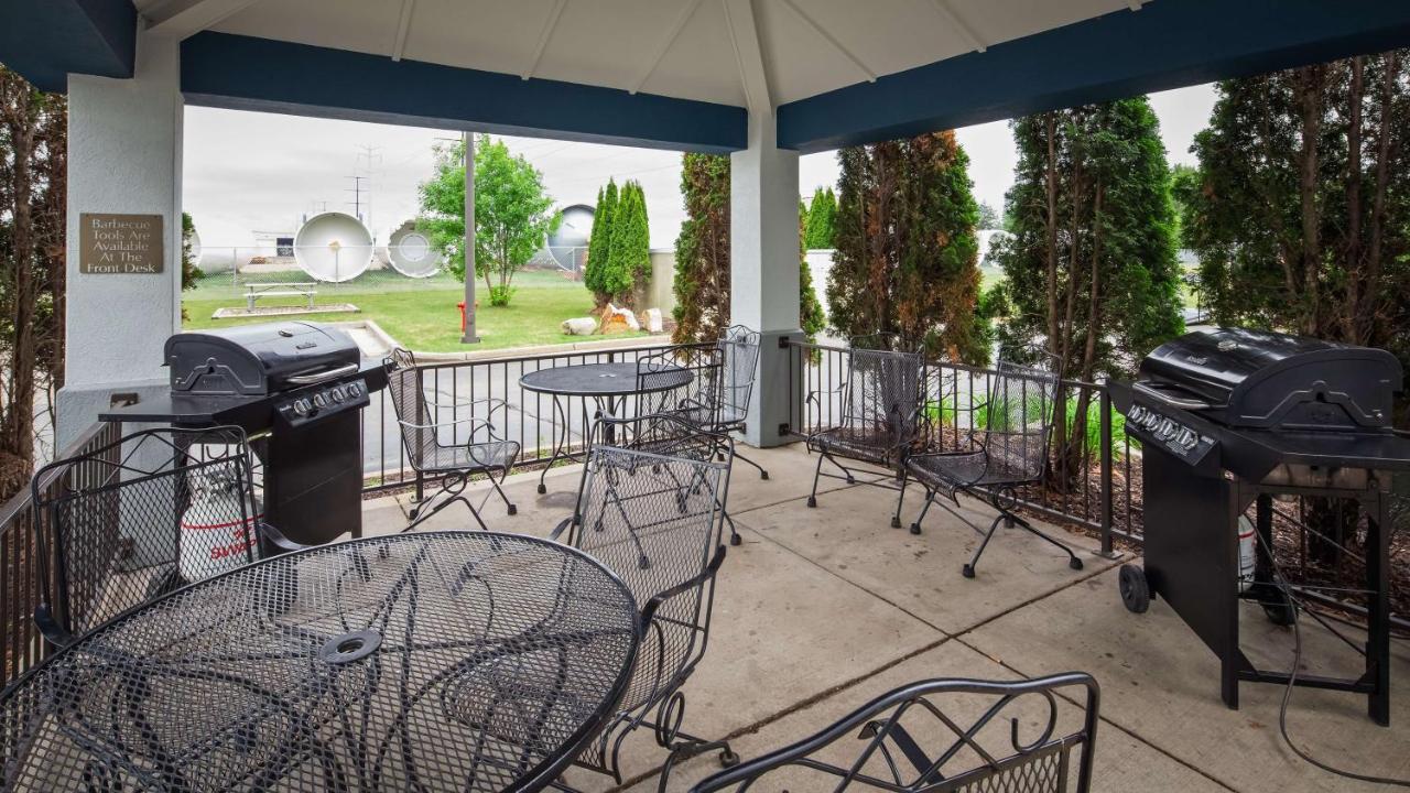 Best Western Plus Wausau-Rothschild Hotel Esterno foto