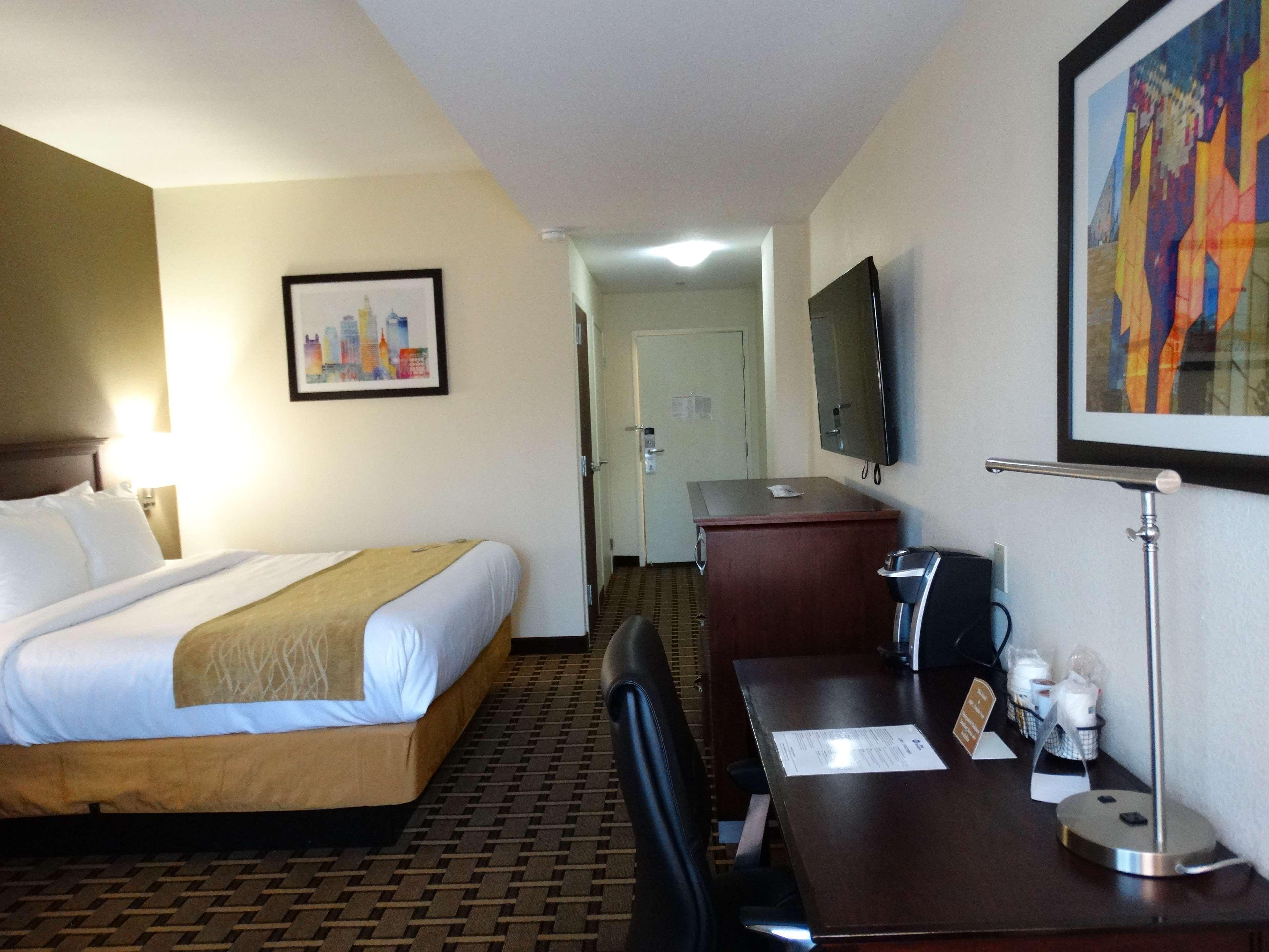 Best Western Plus Wausau-Rothschild Hotel Esterno foto