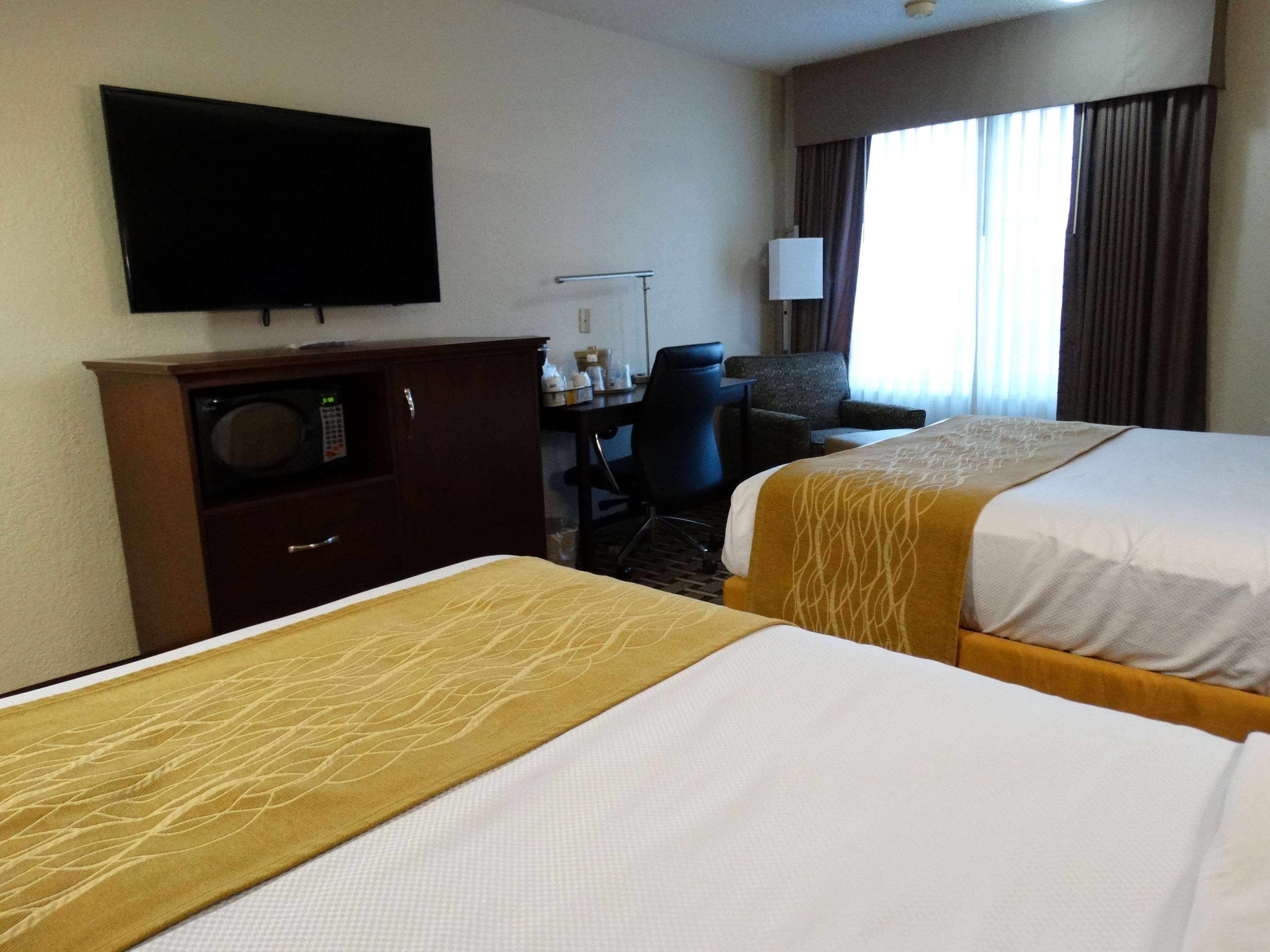 Best Western Plus Wausau-Rothschild Hotel Esterno foto